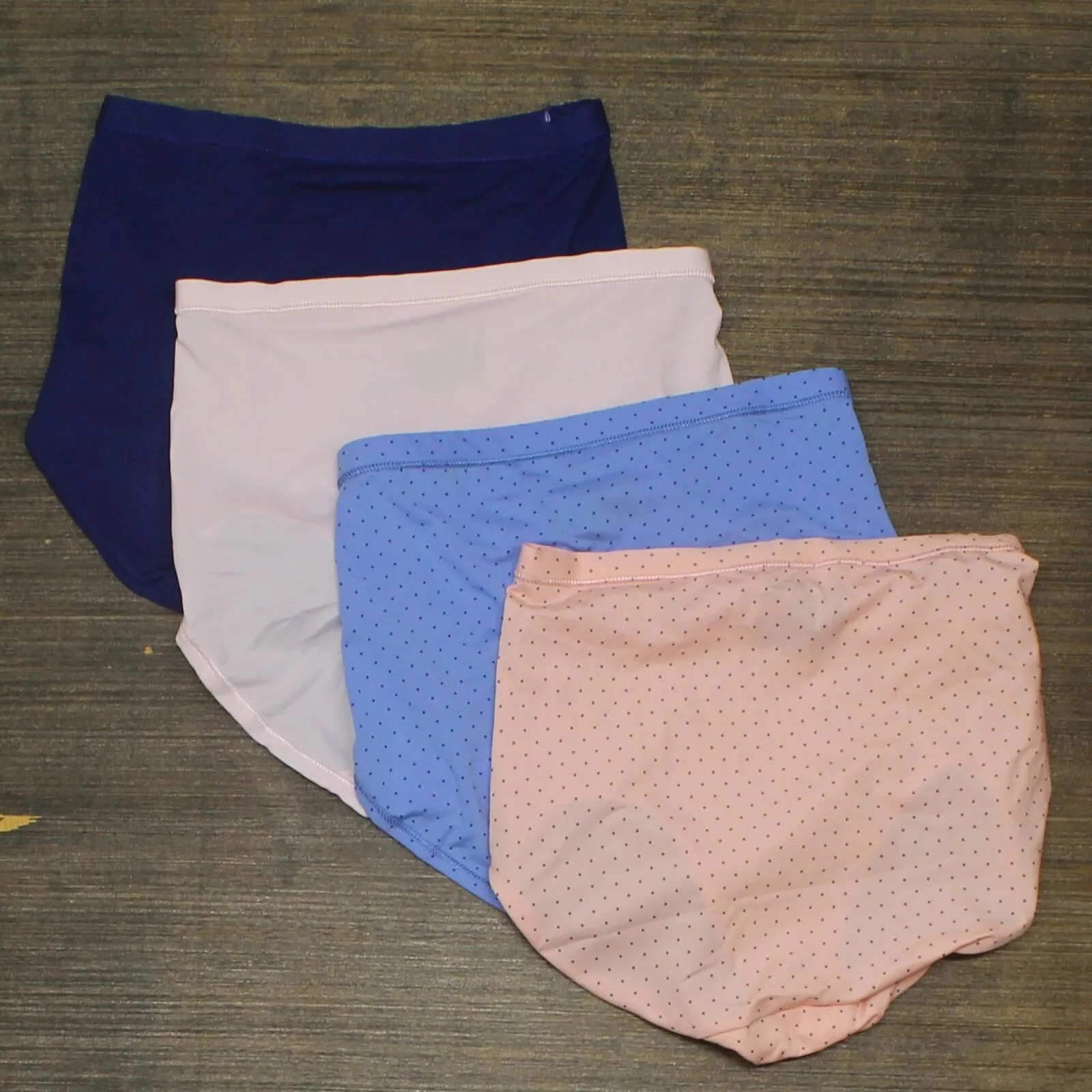 Hanes Premium Cool & Comfortable 4 pack Microfiber Briefs Colors May Vary 6